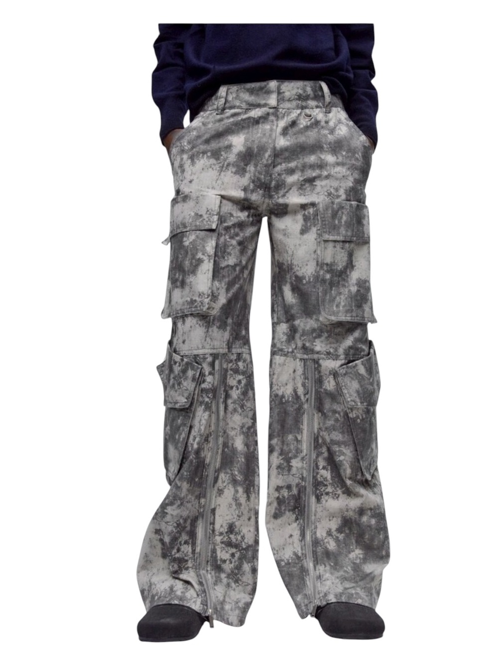 ZARA Gray printed cargo pants in Sz S - Picture 2 of 8